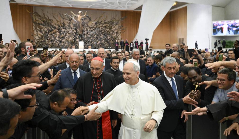 Leone XIV ai sacerdoti di Roma: “Esemplari dentro una vita umile”