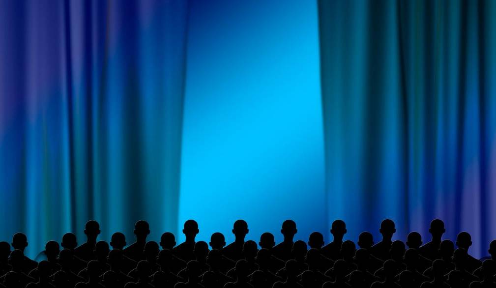 Spettacolo teatrale a Passarella