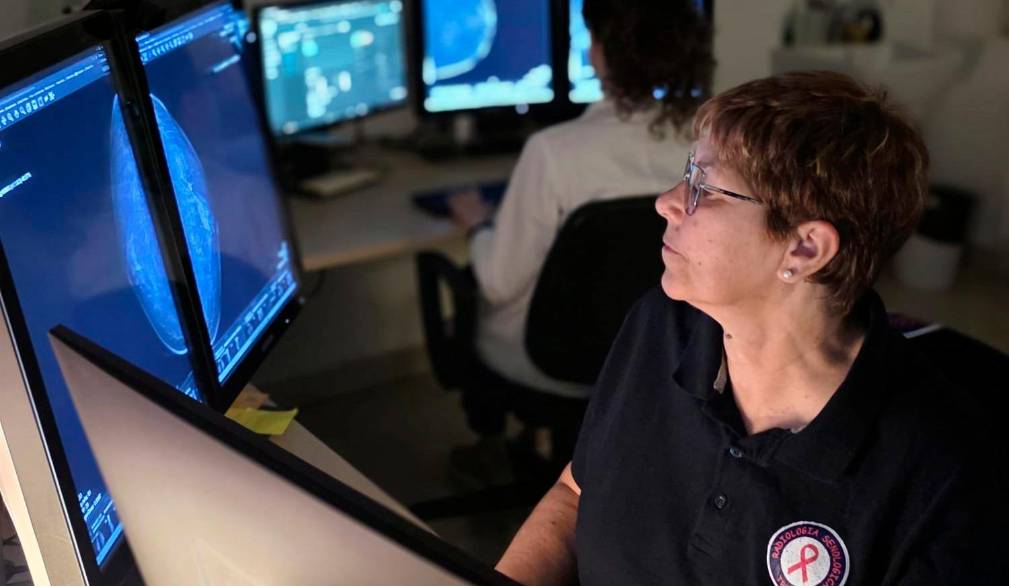 Screening mammografico, risultati più veloci e precisi grazie all’aiuto dell’Intelligenza artificiale