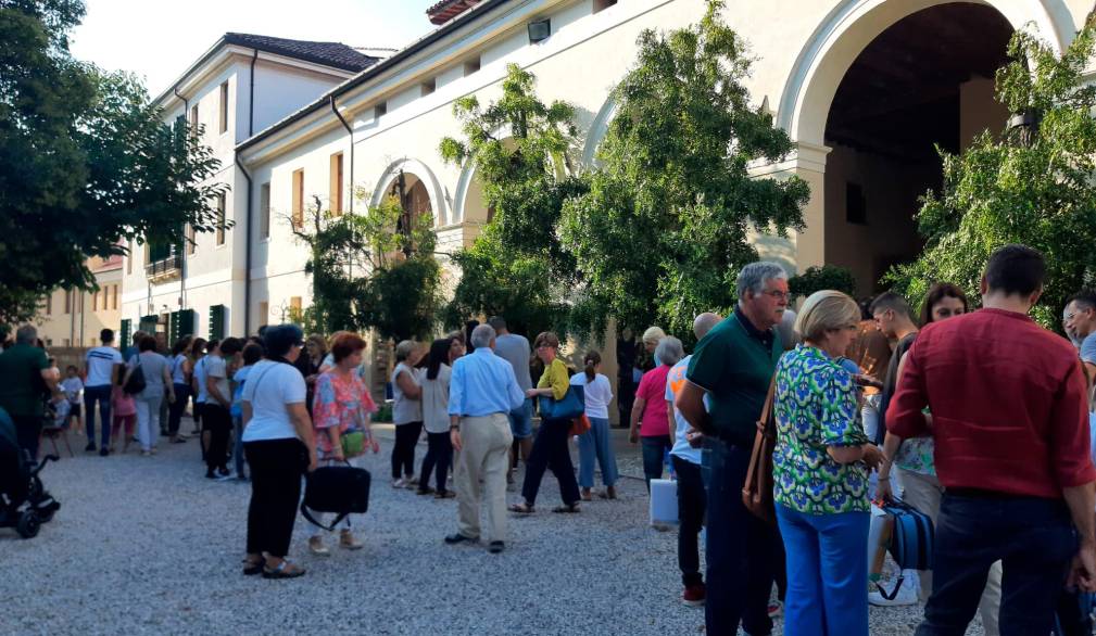 A Camposampiero progetto innovativo per la Biblioteca: incontro e ascolto, non solo libri