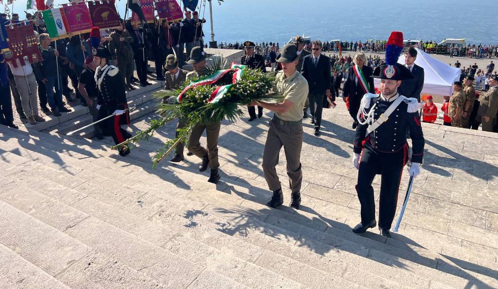Italia e Austria commemorano i caduti sul Monte Grappa