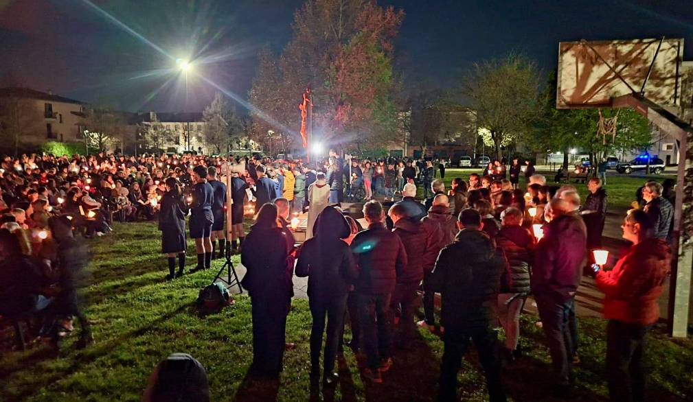 Collaborazione villorbese, comunità unite nella partecipata Via crucis