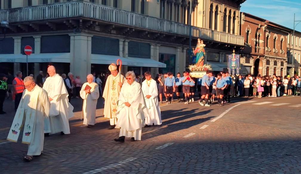 Duomo di San Donà: grande partecipazione per il centenario e la processione