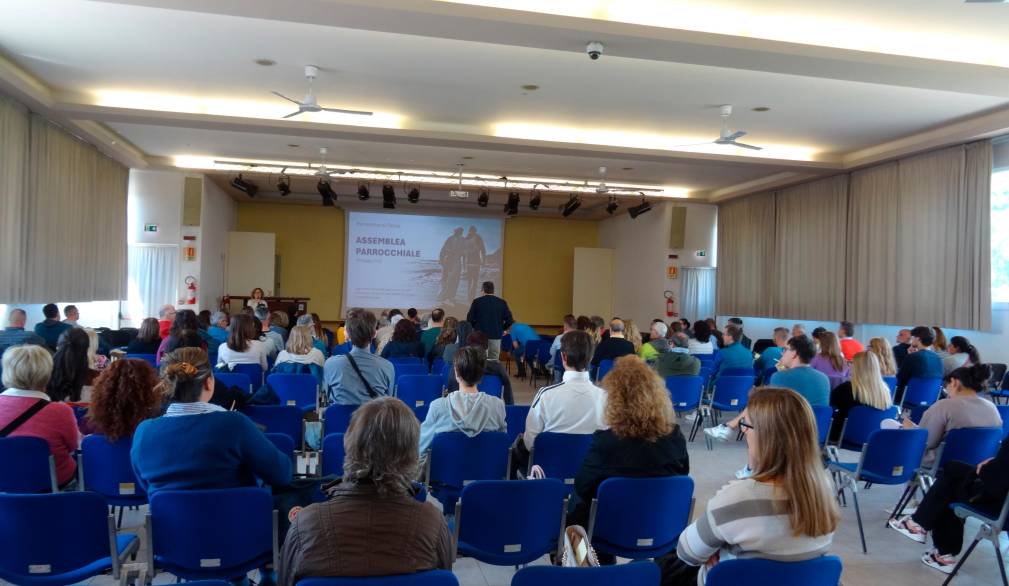 Paese: partecipata assemblea parrocchiale sul mondo giovanile, dopo episodi recenti
