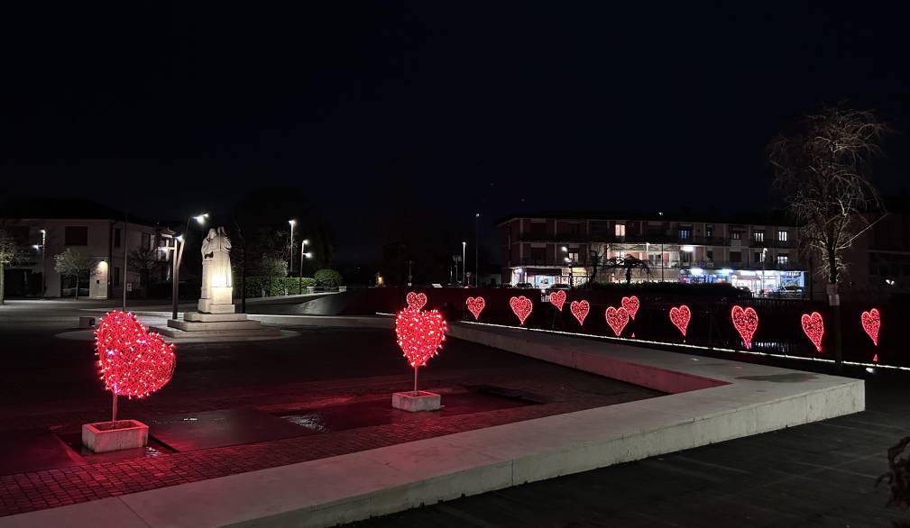 San Valentino a Quinto: luci, poesia e musica sospesa