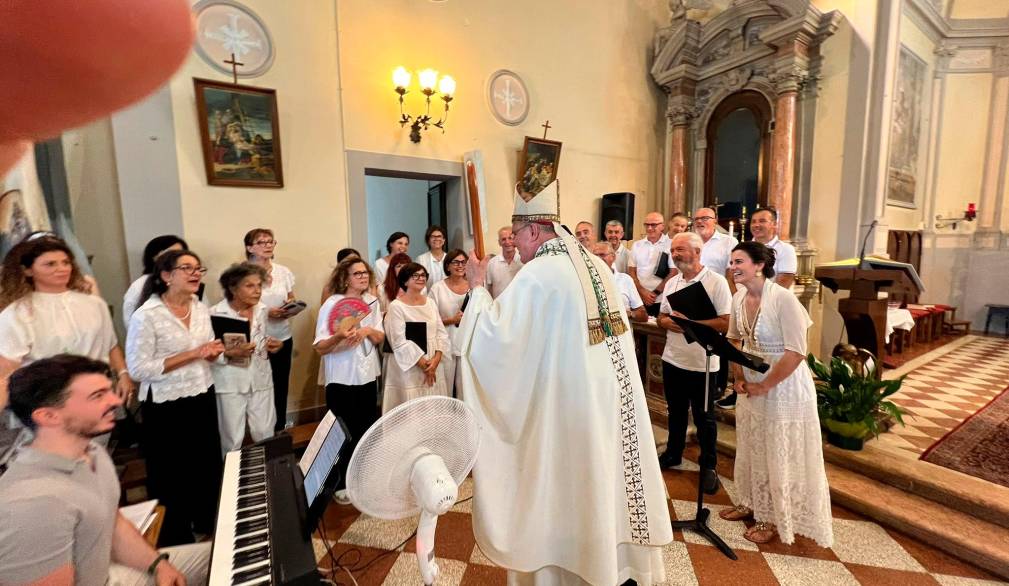 A Campocroce di Mogliano messa e processione con il Vescovo