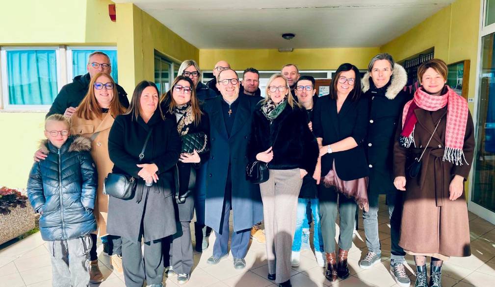 Don Enrico Prete saluta Castione e Loria: “Vi porterò tutti con me”