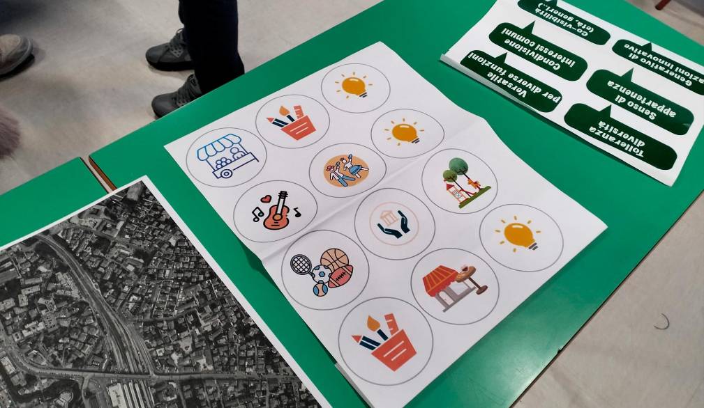 Giovani in centro: il progetto di Volontarinsieme che coinvolge ragazzi e famiglie