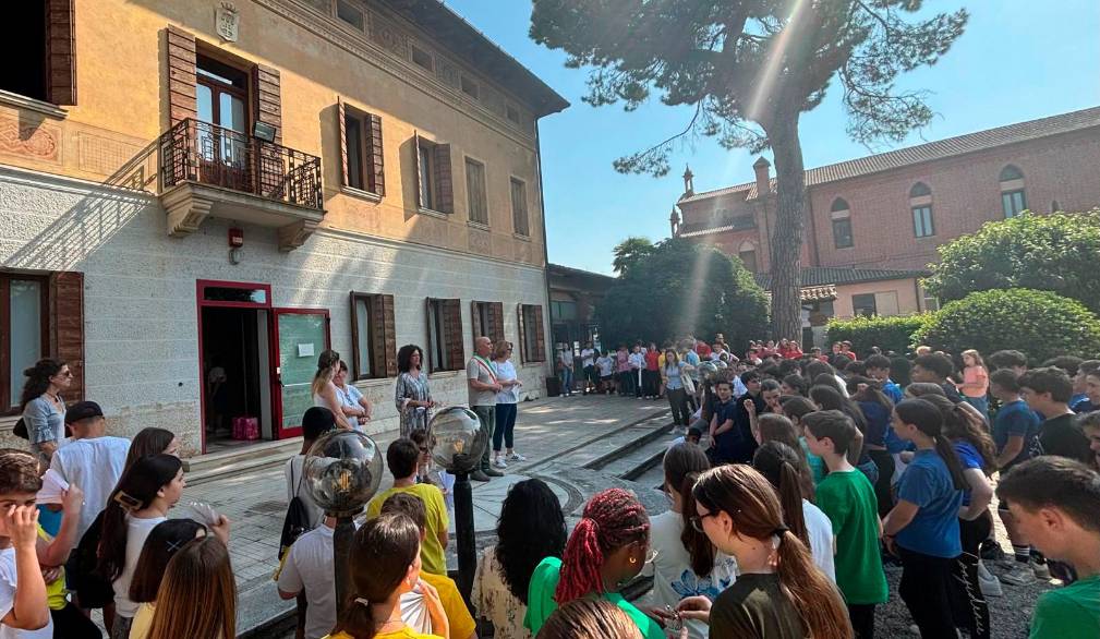 Vedelago, mille gru per la pace. Riuscita iniziativa con gli studenti di nove diverse classi