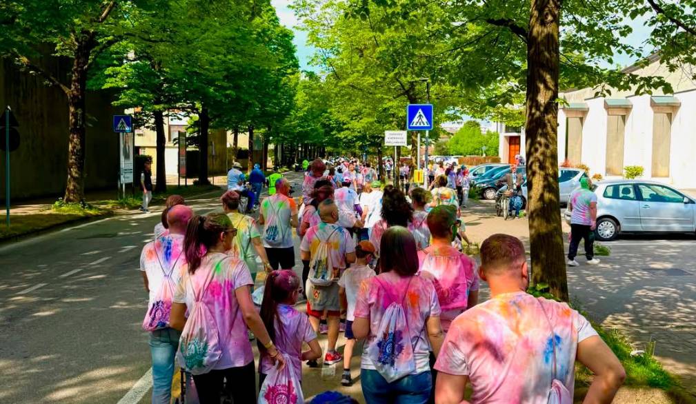 Mogliano, con “Spingimi a camminare” i colori dell’inclusione
