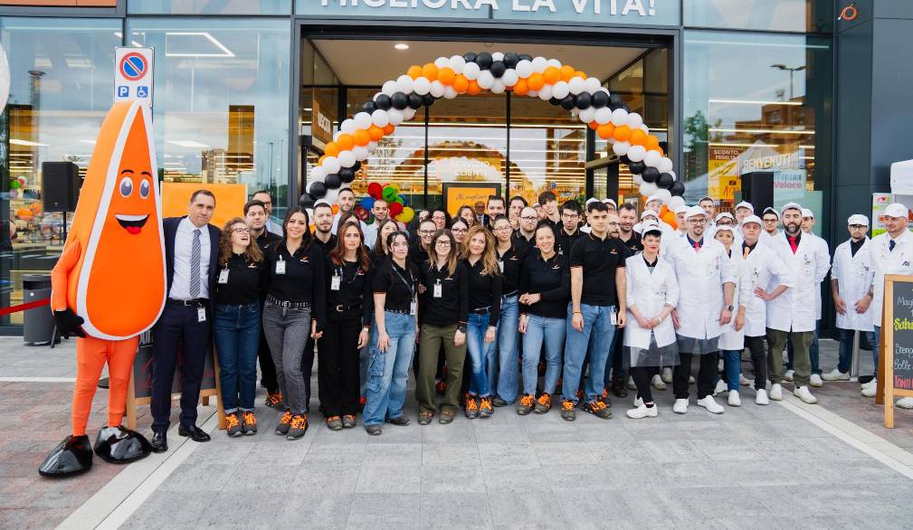 Inaugurato il supermercato Alì di viale della Repubblica