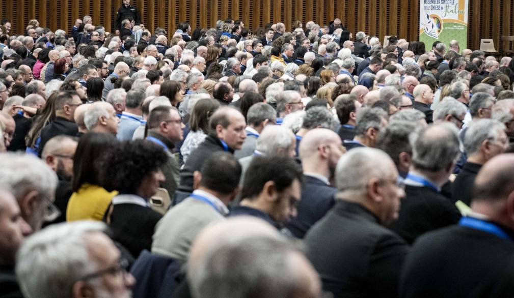 Assemblea sinodale: mons. Castellucci, “testo non ancora maturo, serve ripensamento globale”