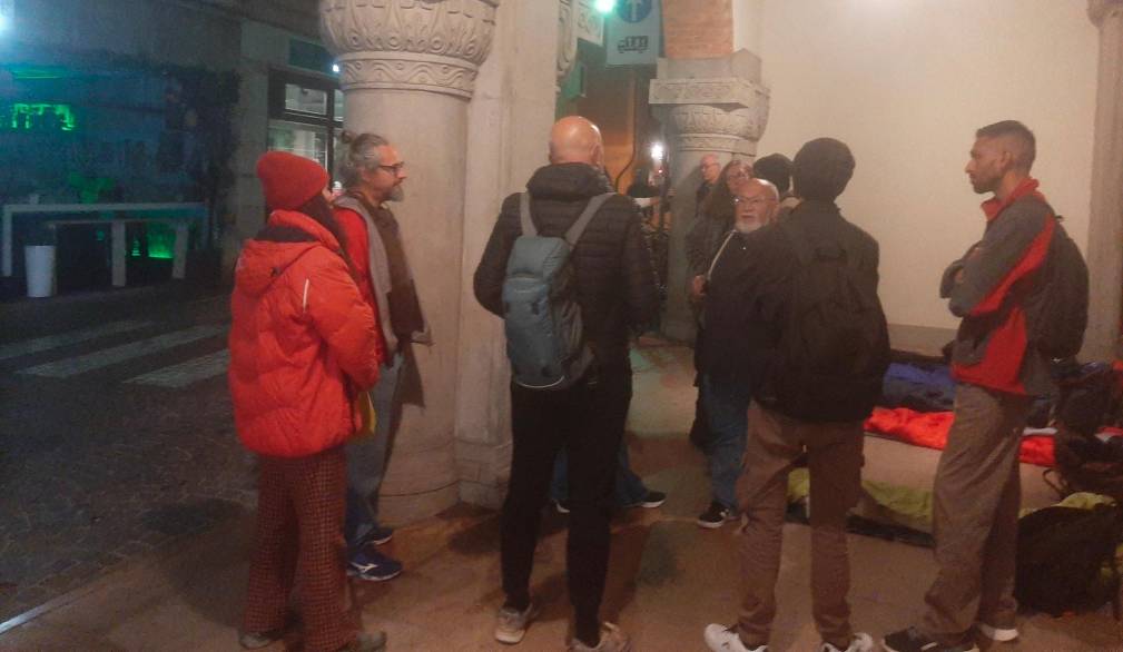 Nota della diocesi su migranti: abbassiamo i toni e torniamo a lavorare insieme