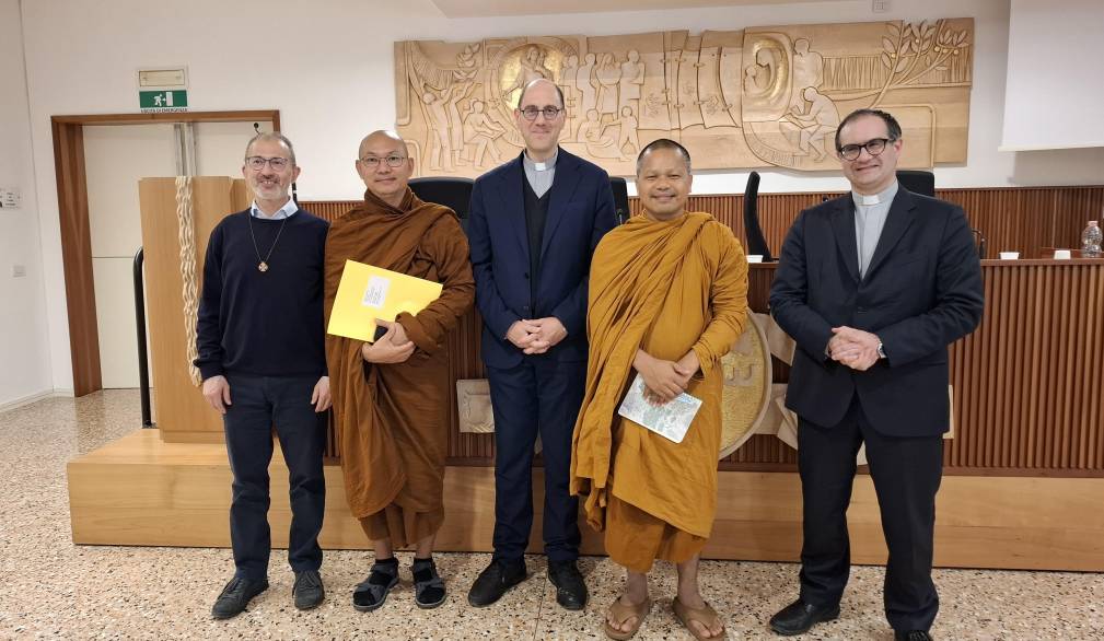 Alla Facoltà teologica del Triveneto cattolici e buddhisti per la pace