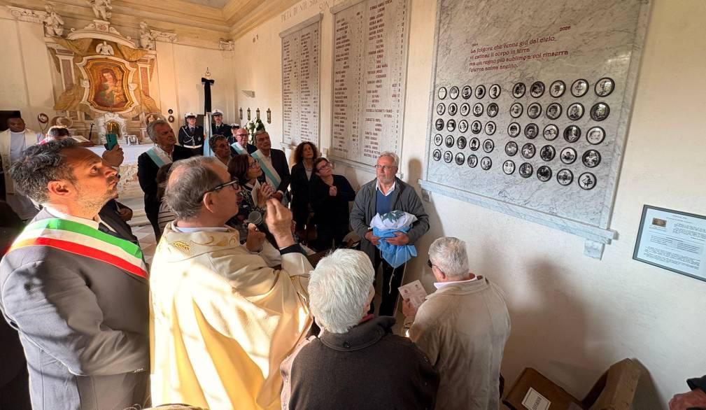 La lapide nel tempietto di Santa Maria del Rovere