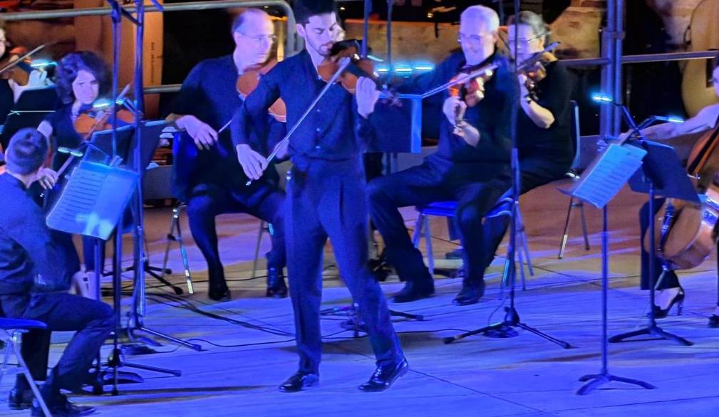 Donato il ricavato del concerto di Zanon: 7.500 euro al Cuamm