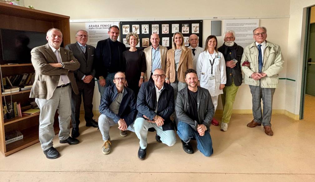 Treviso: negli spazi dell’Oncologia cinquanta opere in ceramica create da ragazzi, anziani, persone con disabilità