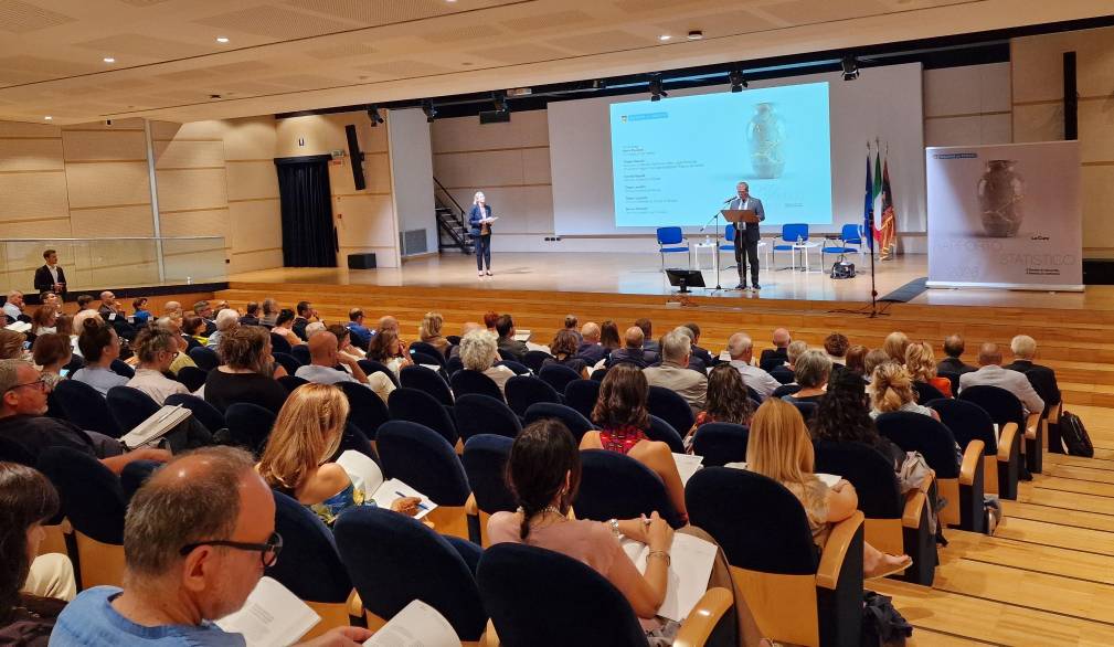 Regione, rapporto statistico, il turismo traina una crescita contenuta. Resta forte la sfida demografica