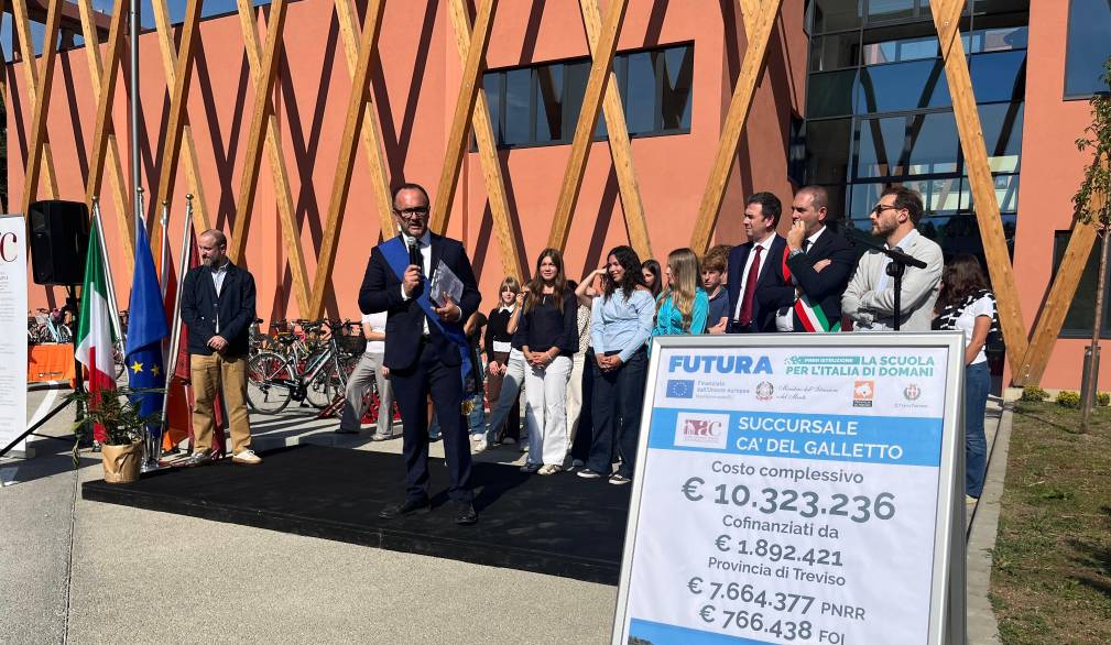 Liceo Canova: taglio del nastro a Ca’ del Galletto