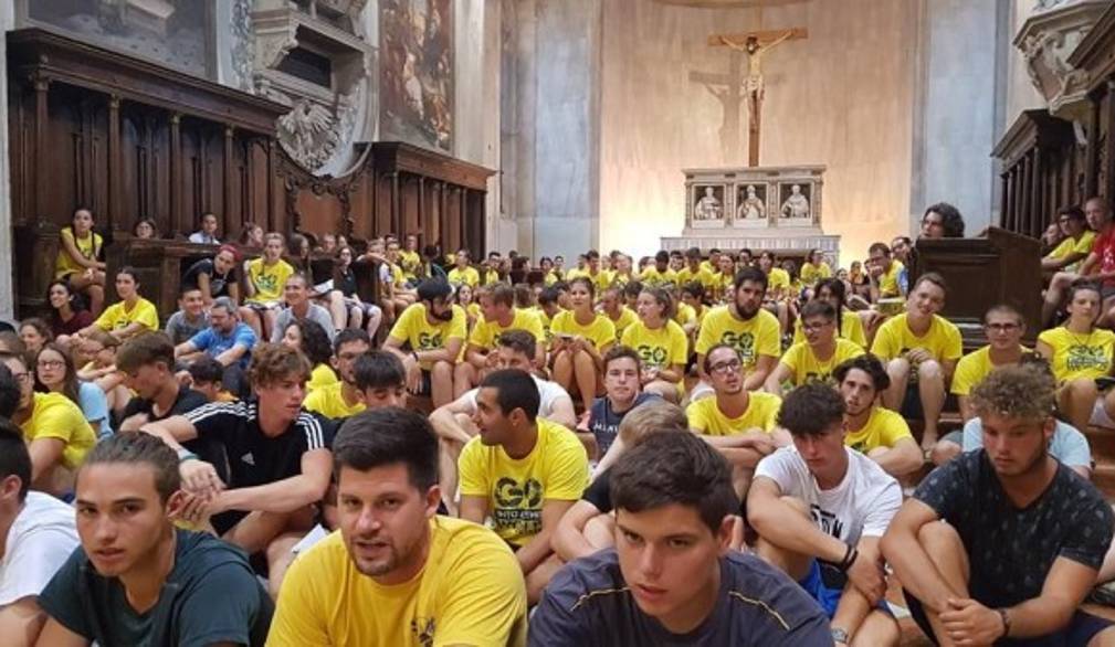 Aquileia-Treviso-Roma: i giovani pellegrini hanno incontrato il Vescovo che li ha invitati ad essere "discepoli di Gesù"