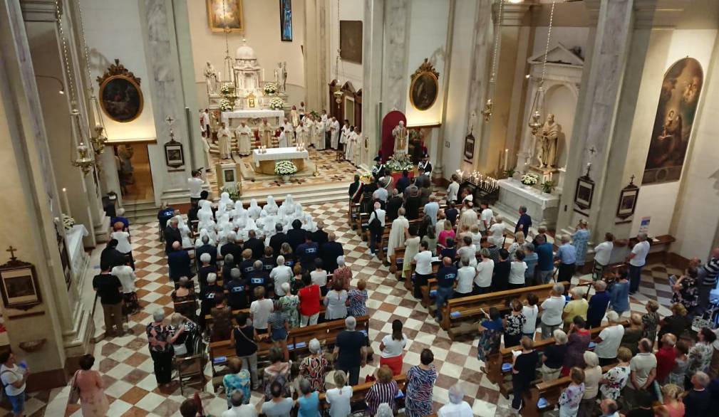 Riese, 21 agosto 2023: la messa in chiesa parrocchiale nella festa di san Pio X