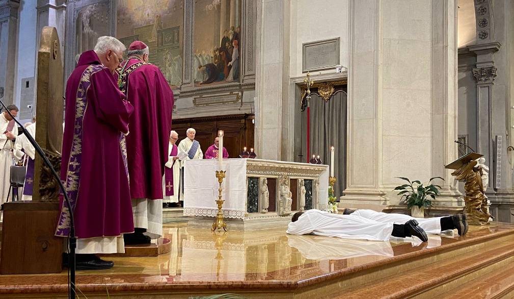 Pieraugusto e Luca diaconi permanenti. Il Vescovo: “Siete segno e strumento della condizione di servo di Gesù”