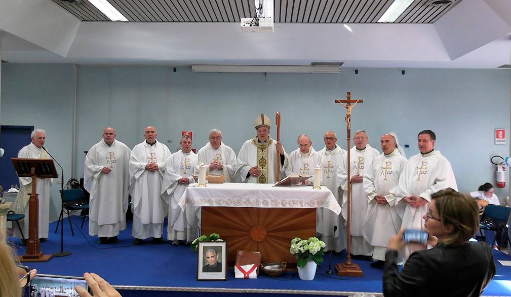 Trebaseleghe, il vescovo Tomasi in visita alla casa Don Orione: “Segno di carità e speranza”