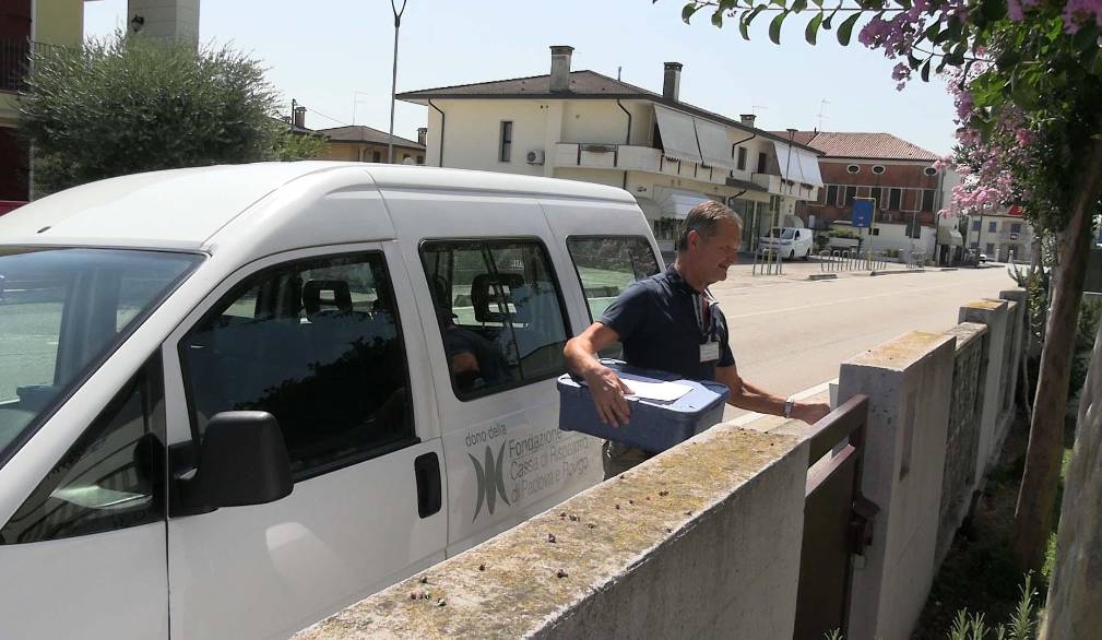 A Trebaseleghe continua la consegna dei pasti agli anziani
