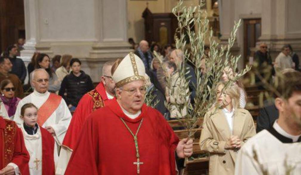 Domenica delle Palme, il Vescovo: “In ascolto di Gesù, compagni dei crocifissi di oggi”