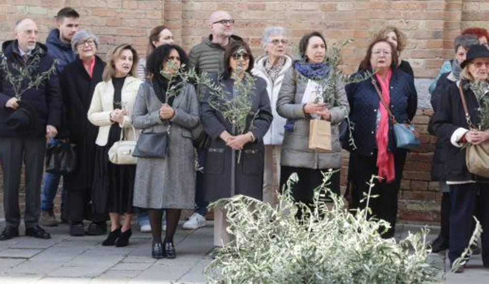 Domenica delle Palme, il Vescovo: “In ascolto di Gesù, compagni dei crocifissi di oggi”