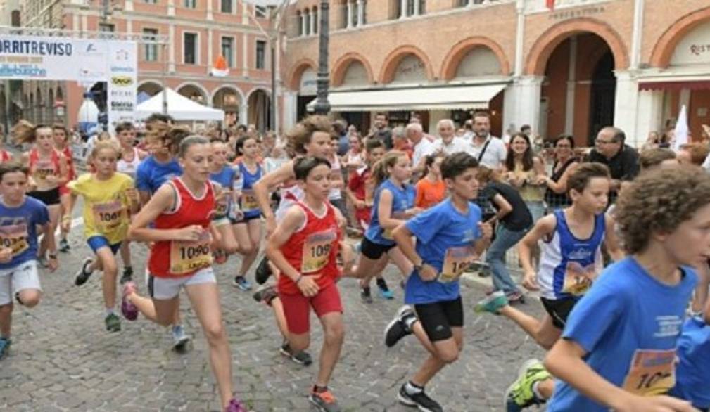 CorriTreviso, Faniel e Dossena danno spettacolo nella notte di piazza dei Signori