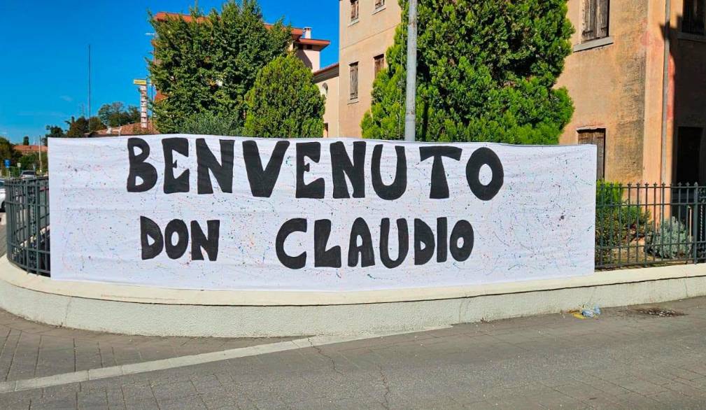 Arcade., l’ingresso di don Claudio Sartor, accompagnato dal Vescovo: “Vengo per servire”