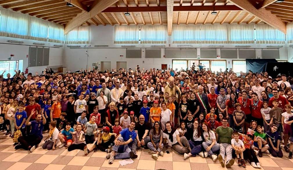 Acr in festa a Paderno: “Sali a bordo” per cambiare prospettiva