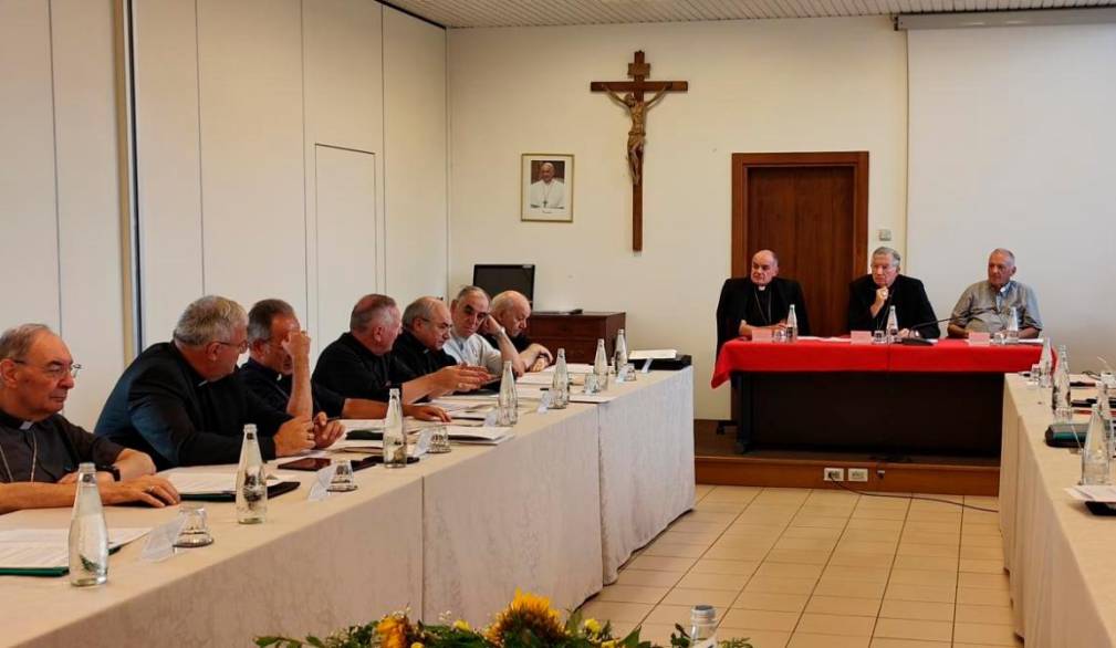 I vescovi del Triveneto confermano l’attenzione della Chiesa per i migranti