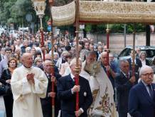 Messa e processione del Corpus Domini dalla cattedrale a San Nicolò
