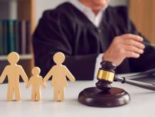 Responsabilità genitoriale: i “bambini della casa nel bosco”