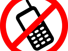 No al cellulare in classe, ma non c’entra la didattica
