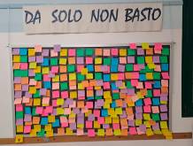 Istrana, giovani in dialogo con la mostra “Da solo non basto”