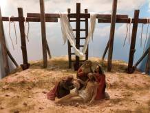 Conscio: le stazioni della Via crucis diventano meravigliosi diorami