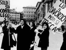 “Non c’è più religione”