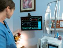 Morte cardiaca improvvisa: nonostante il risalto mediatico, i numeri sono in costante diminuzione