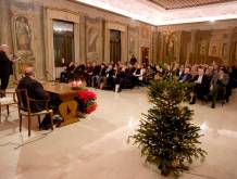 Coscienza, via maestra: il vescovo Tomasi incontra i politici e amministratori