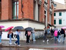 Controlli e sicurezza nelle scuole: il problema è la violenza nella società