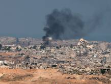 Attacco a Gaza, l’accorato appello di papa Leone