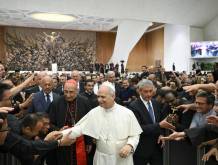 Leone XIV ai sacerdoti di Roma: “Esemplari dentro una vita umile”
