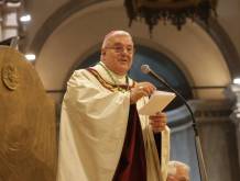 Il Vescovo nel giorno di Pasqua: “La resurrezione di Gesù ci chiede di cambiare”