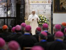 Leone XIV ai vescovi italiani: “una Chiesa sinodale ha bisogno di rinnovarsi costantemente”