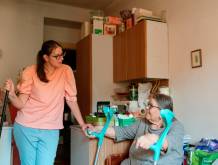 Caregiver familiari: con la nuova legge regionale l’atteso sostegno al prendersi cura