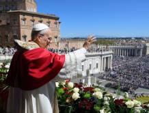 L’appello di Leone XIV a Pasqua: “Chi ha in mano le armi le deponga”