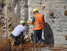 Nella Marca calano gli stranieri, ma lavorano di più